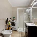 Sweet Tower Apartment *
