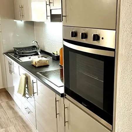 Sweet Tower Apartment